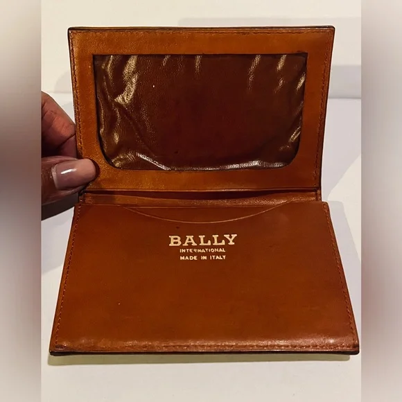 Authentic & Vintage Bally Leather Card Holder Wallet (Unisex)